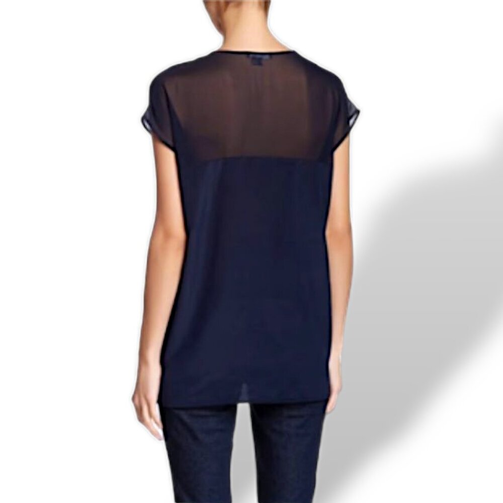 Vince 100% silk navy blue v neck sleeveless minimalist blouse women's M - Picture 2 of 6